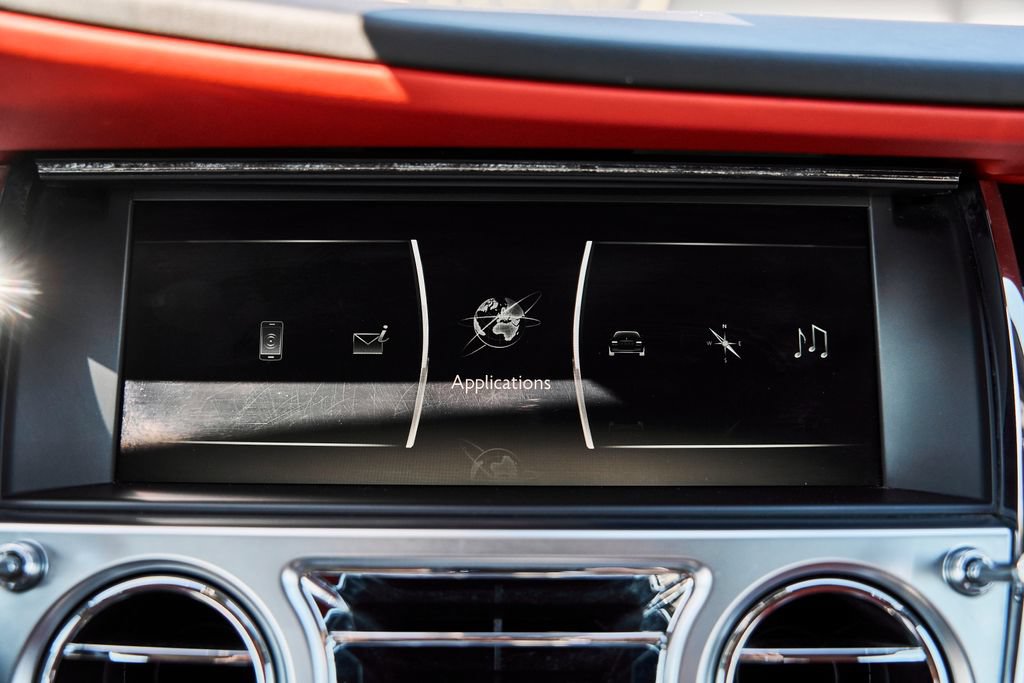 Used 2020 Rolls-Royce Wraith RWD image 65