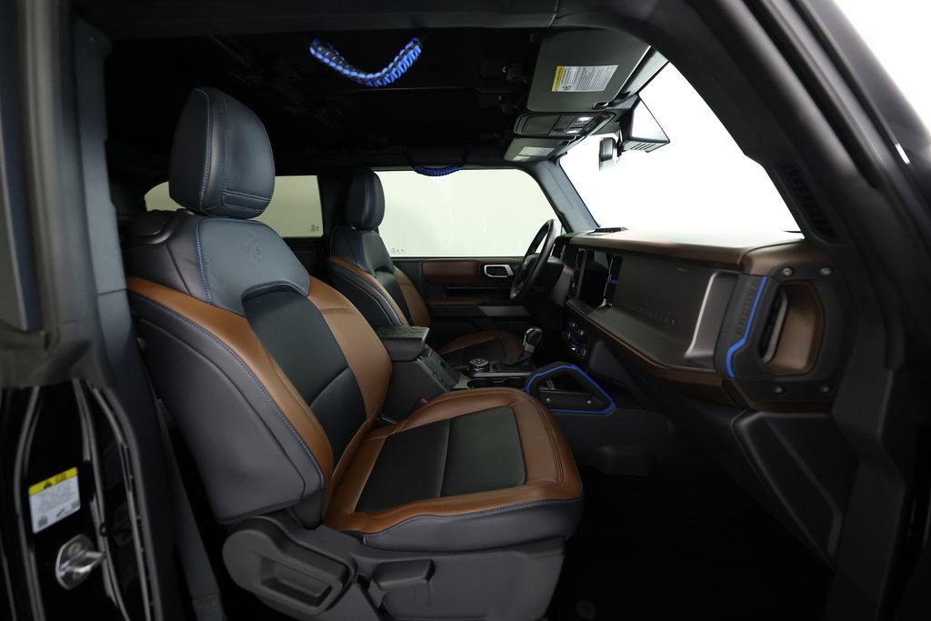 Used 2023 Ford Bronco Outer Banks image 10
