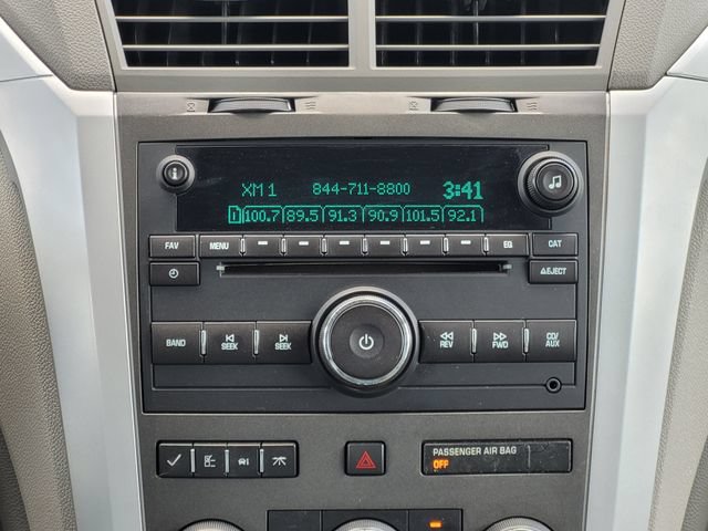 Used 2009 Chevrolet Traverse LT FWD image 17