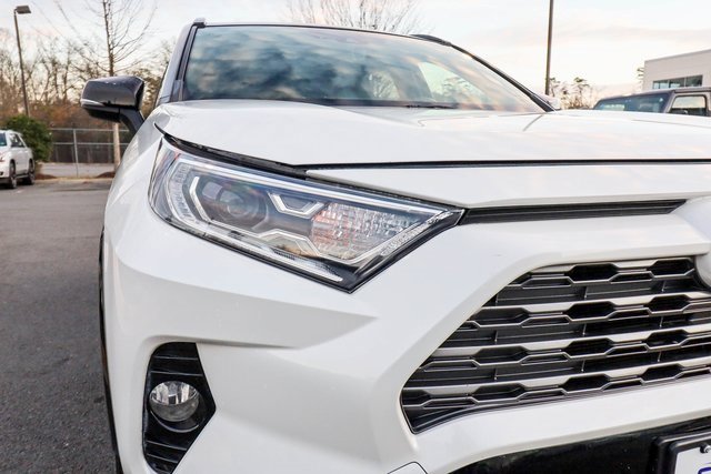 Used 2019 Toyota RAV4 XSE image 19