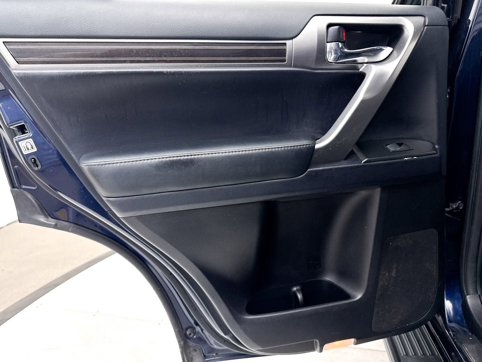 Used 2022 Lexus GX 460 Premium w/ Premium Package image 32