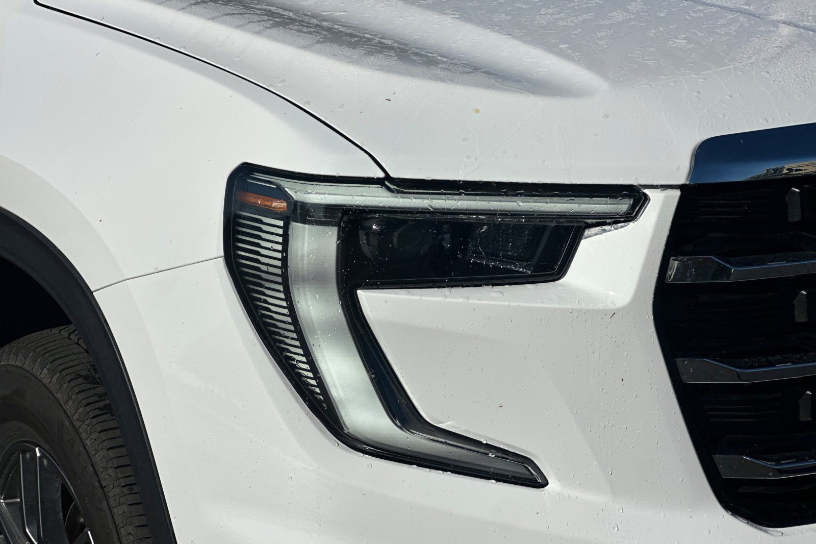 Used 2026 GMC Acadia Elevation FWD image 43