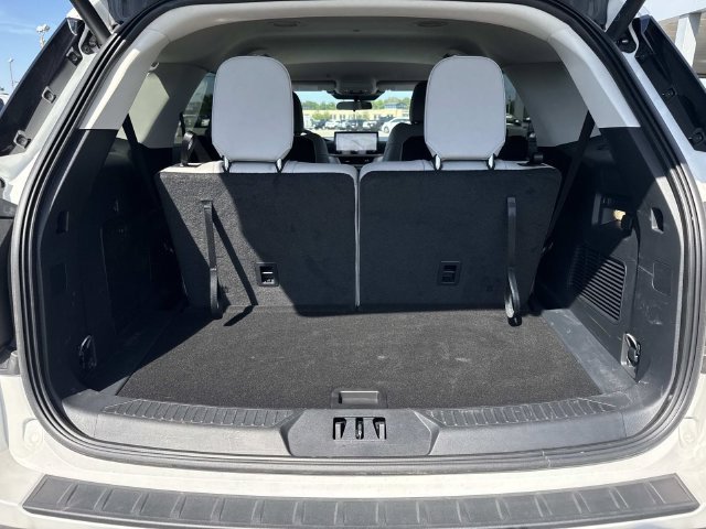 New 2026 Ford Explorer Active w/ Active Comfort Package RWD image 13