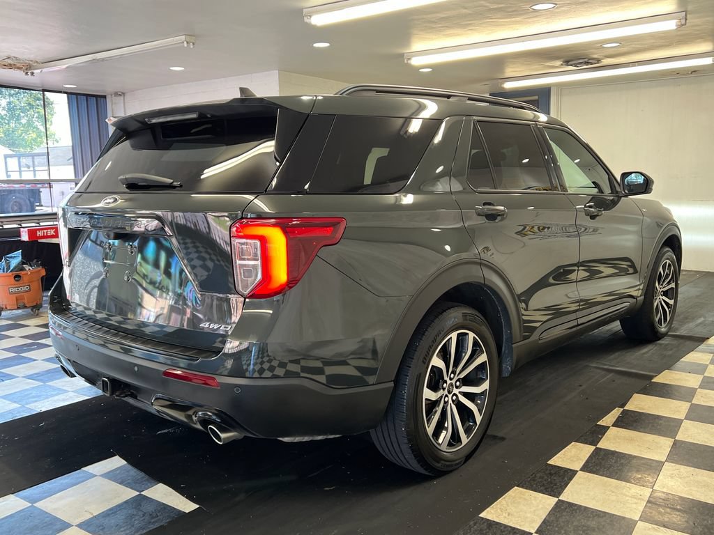 Used 2023 Ford Explorer ST-Line w/ Class IV Trailer Tow Package AWD/4WD image 14