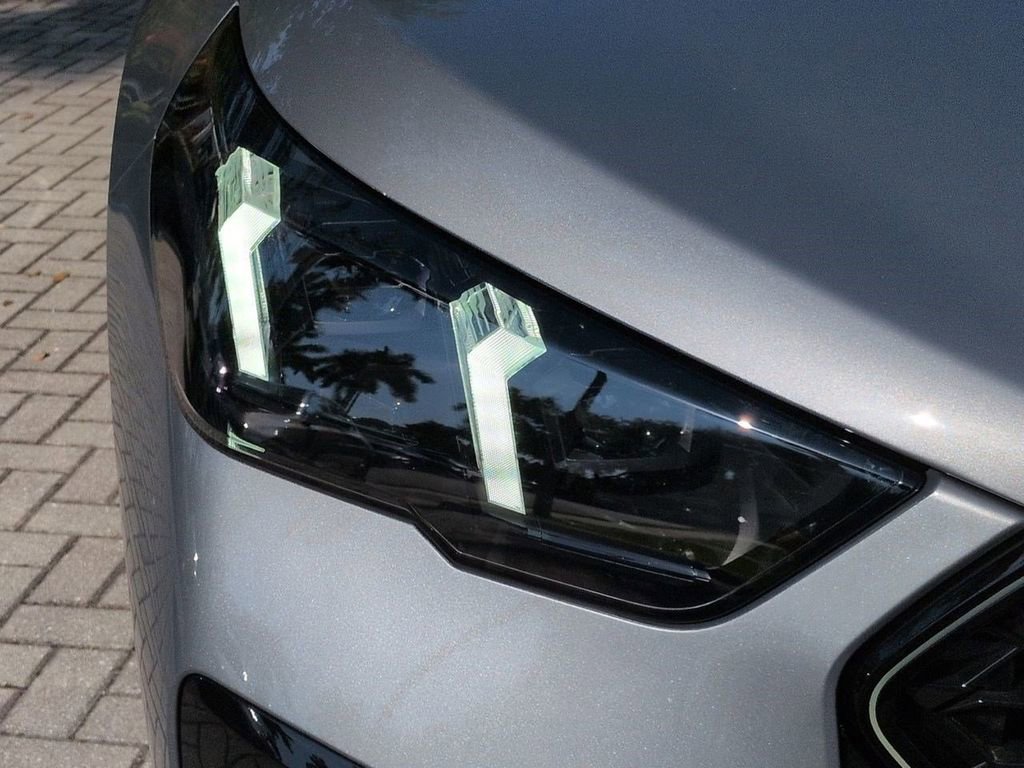 New 2026 BMW X2 xDrive28i w/ Technology Package image 10