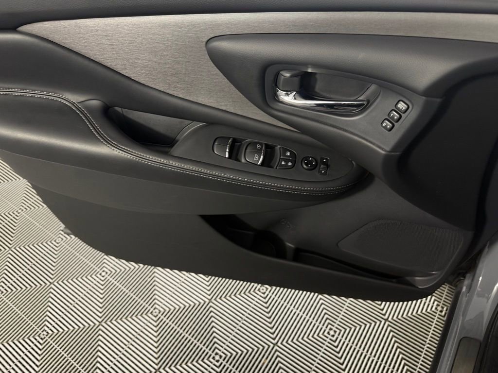 Used 2024 Nissan Murano SL image 26