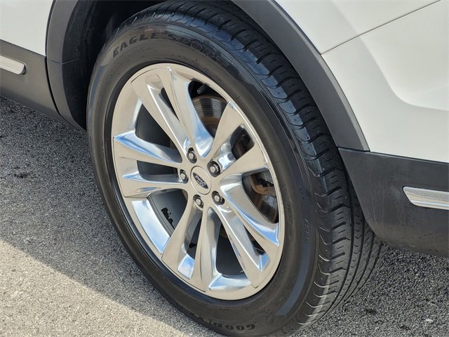 Used 2019 Ford Explorer Limited image 7