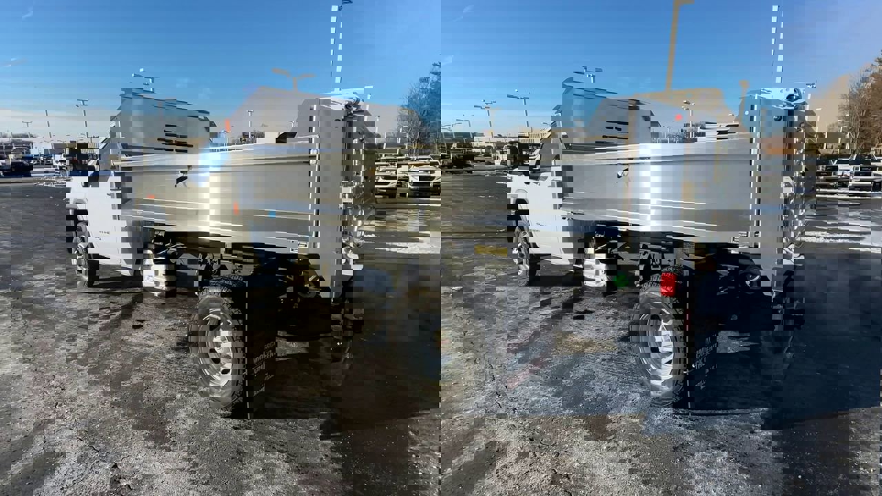 New 2026 GMC Sierra 3500 Pro w/ Convenience Package image 6