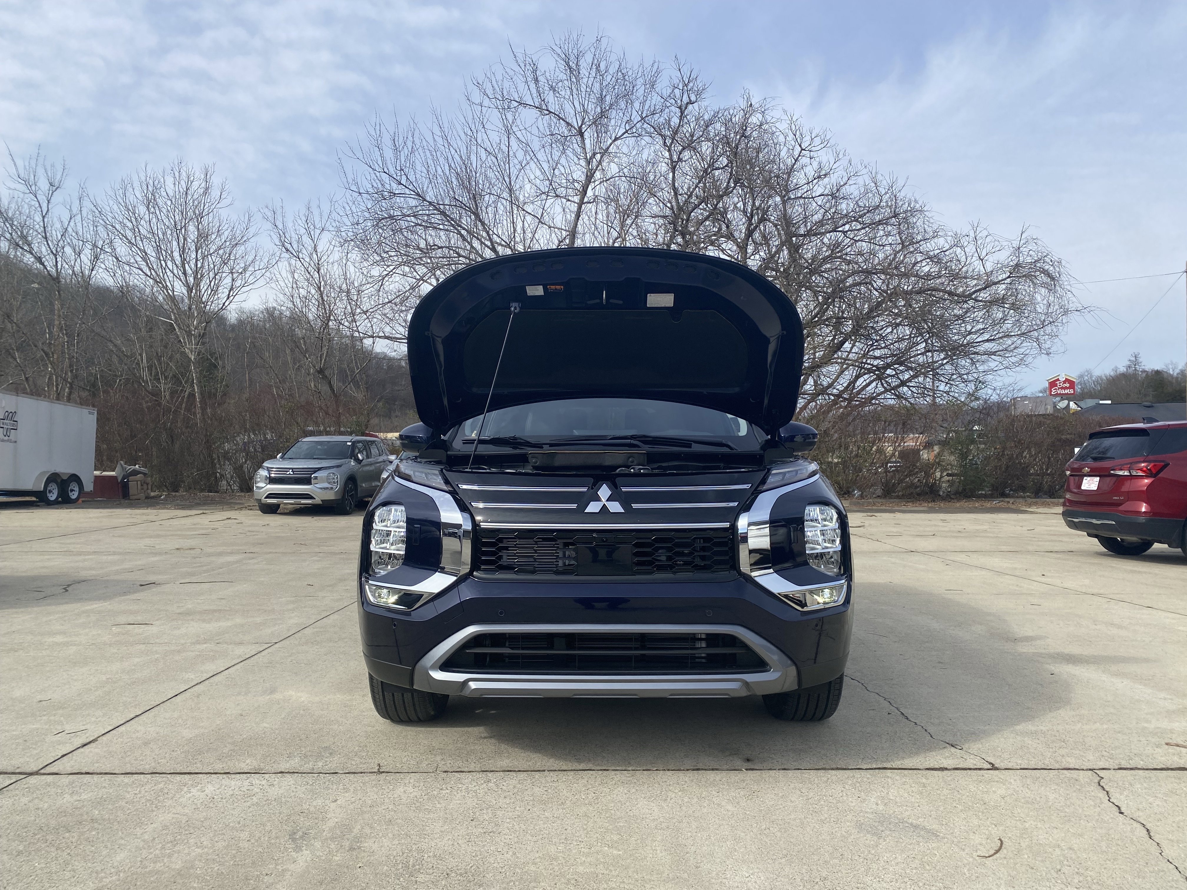 New 2026 Mitsubishi Outlander SE image 35