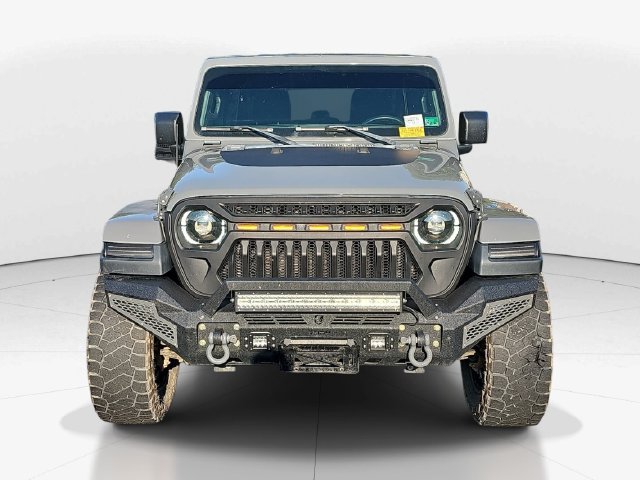 Used 2018 Jeep Wrangler Unlimited Sahara AWD/4WD image 10