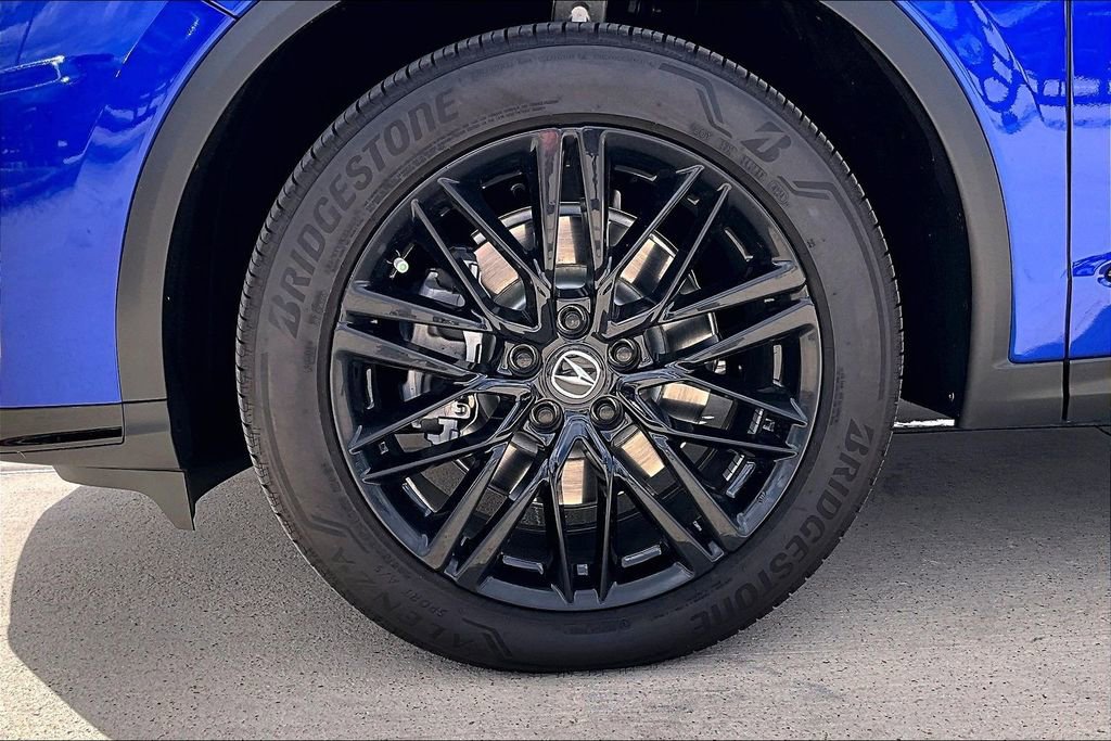 Certified 2025 Acura MDX A-Spec image 11