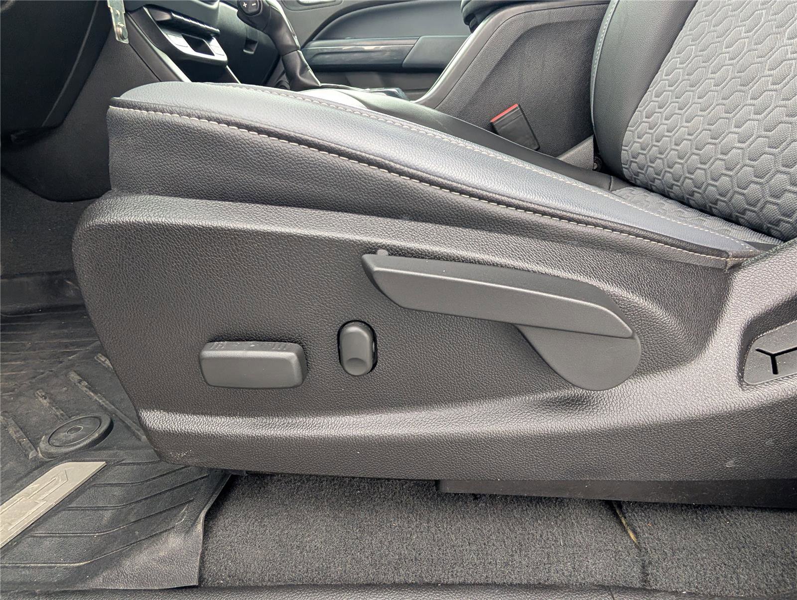 Used 2021 Chevrolet Colorado Z71 image 19