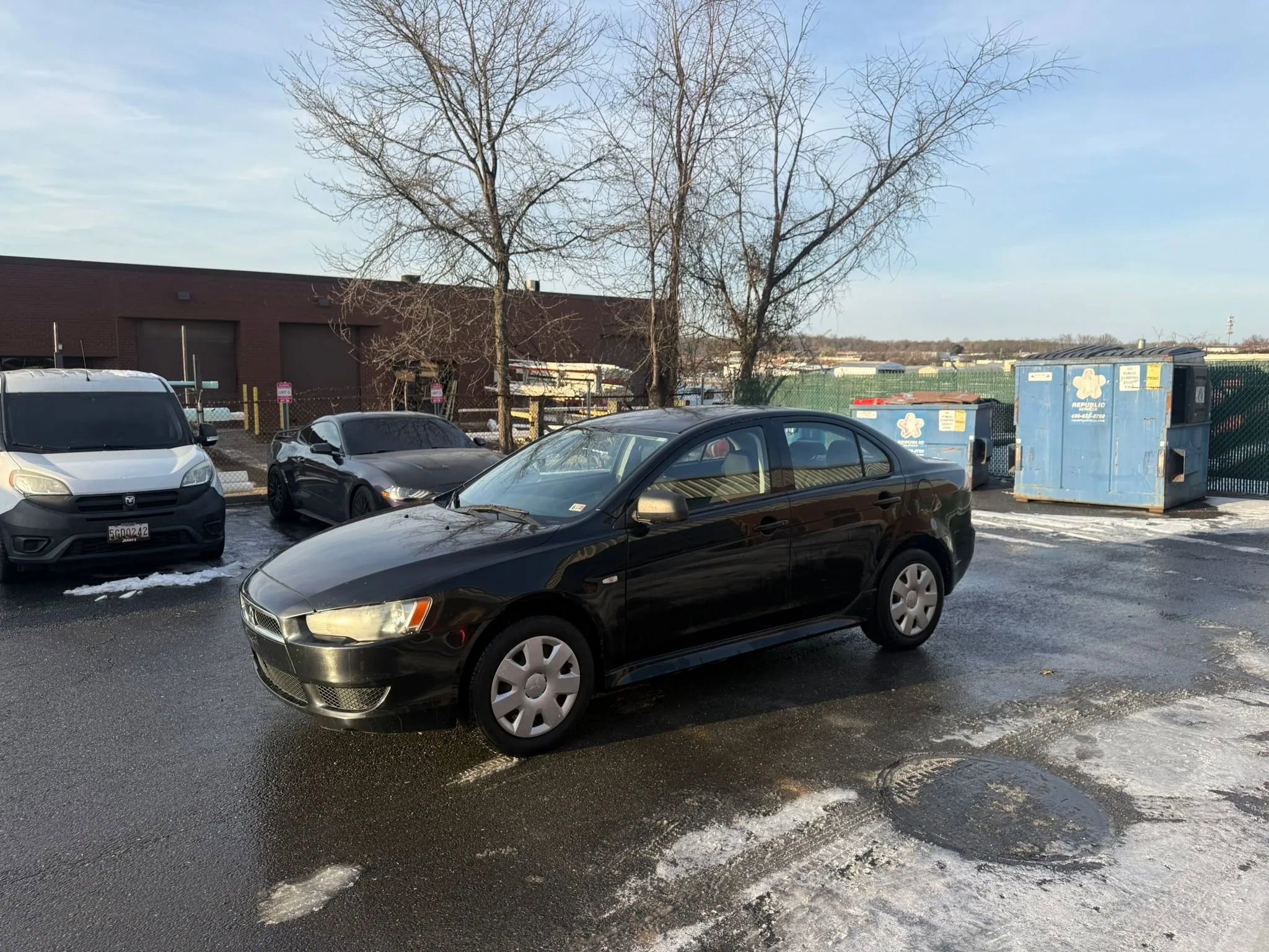 Used 2011 Mitsubishi Lancer ES image 9