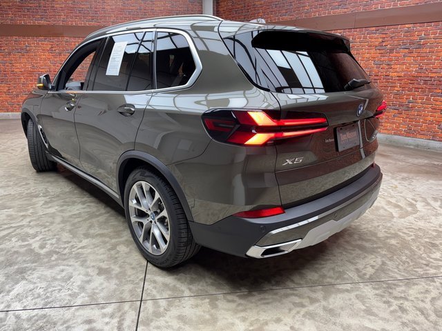 Certified 2025 BMW X5 xDrive50e w/ Parking Assistance Package image 3