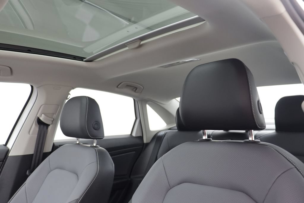 New 2027 Volkswagen Jetta SEL FWD image 14