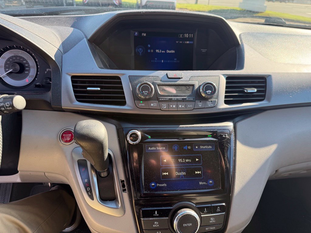 Used 2015 Honda Odyssey EX image 16