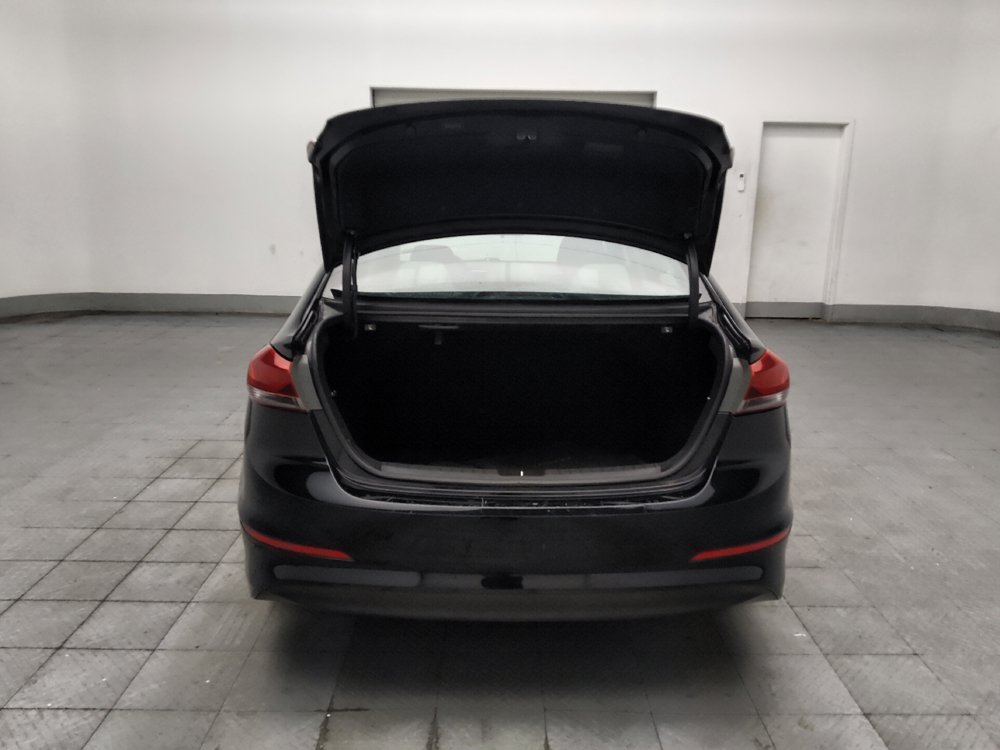 Used 2018 Hyundai Elantra SE w/ Cargo Package FWD image 29