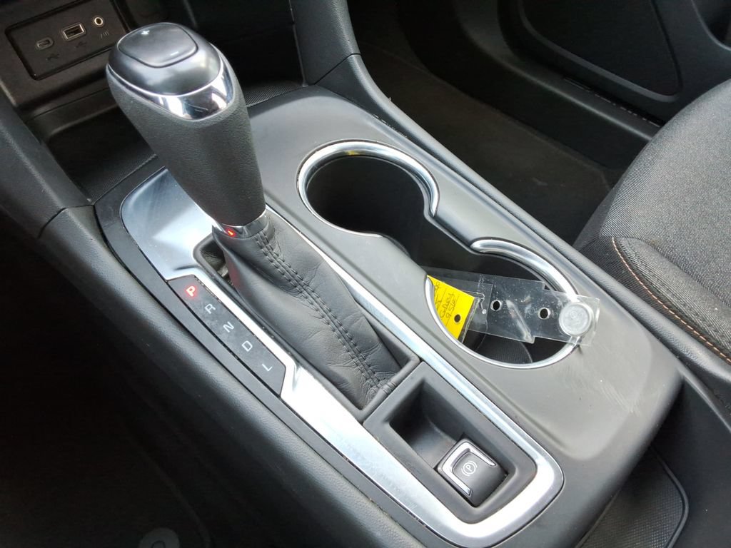 Certified 2020 Chevrolet Equinox LT FWD image 34