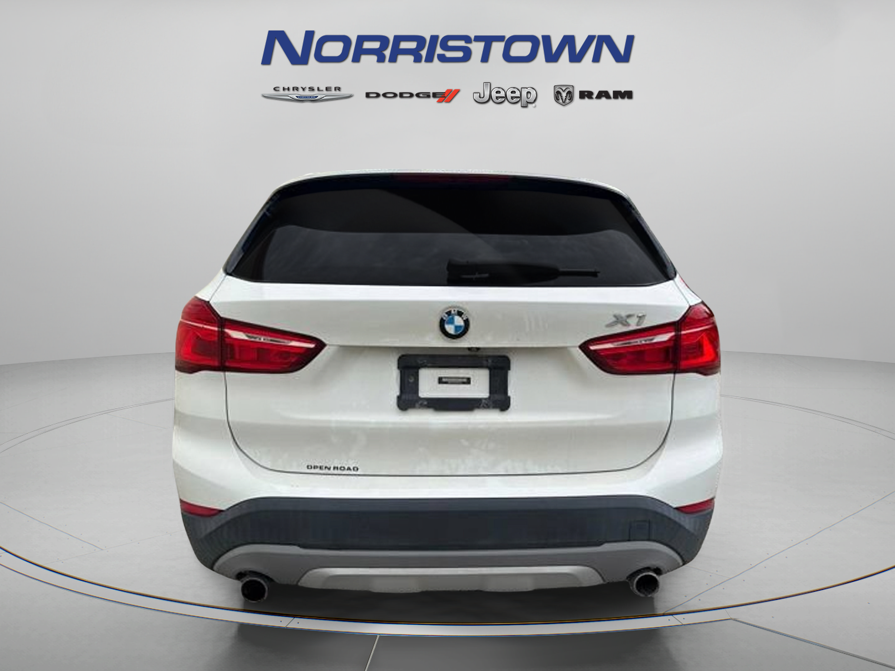 Used 2018 BMW X1 xDrive28i AWD/4WD image 5