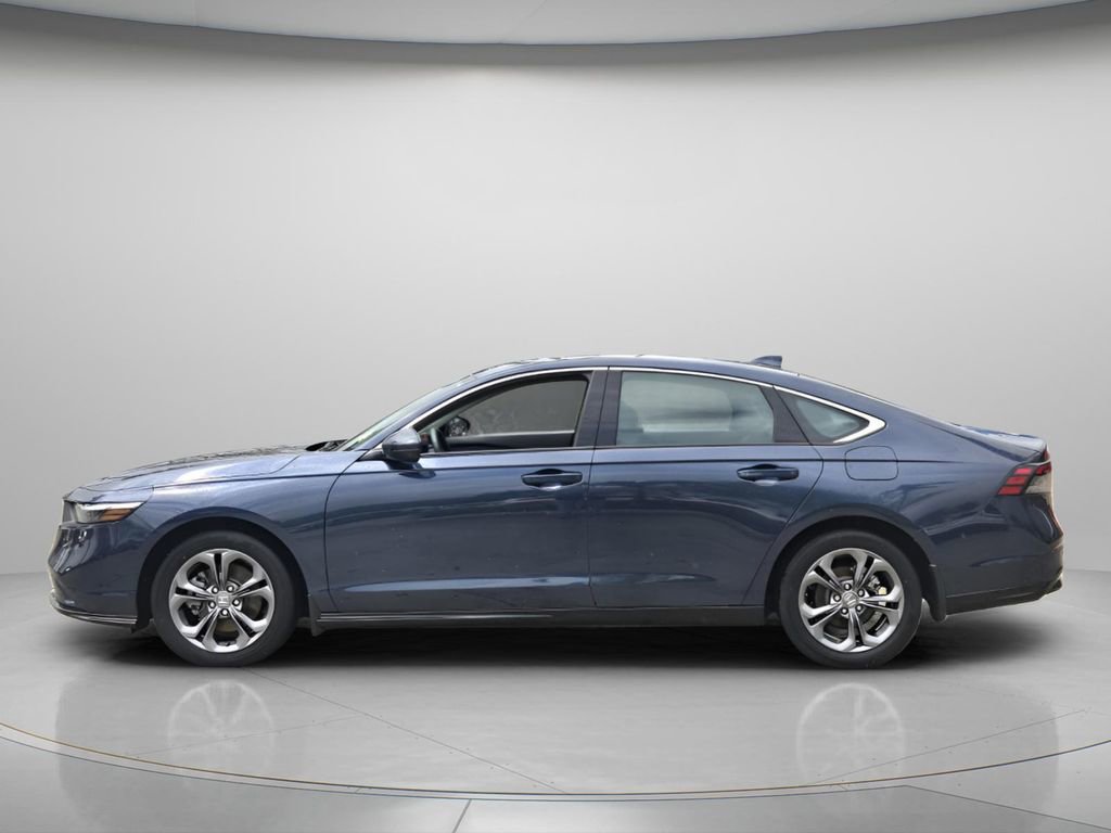 Used 2024 Honda Accord EX-L image 4