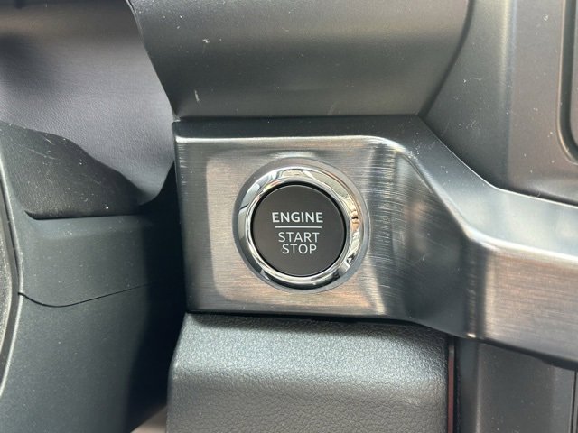 New 2025 Ford F350 Lariat w/ Lariat Ultimate Package image 32