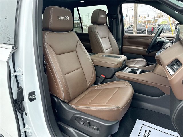 Used 2024 Chevrolet Tahoe High Country image 26