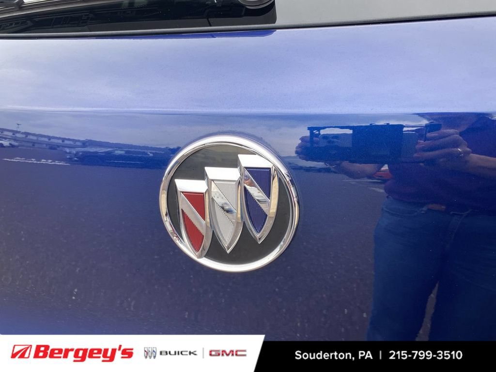 Certified 2023 Buick Encore GX Select AWD/4WD image 35