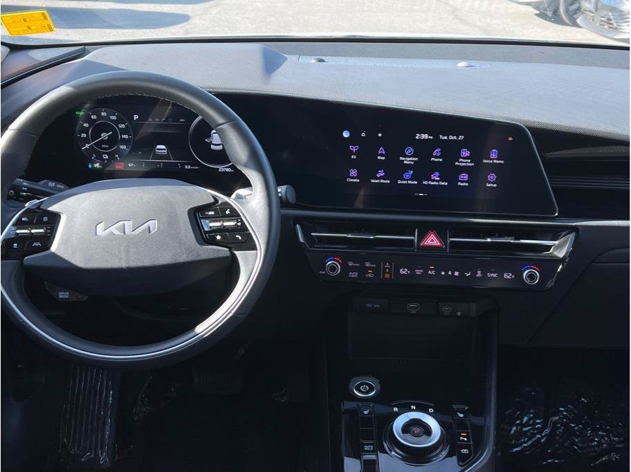 Used 2023 Kia Niro Wind FWD image 10