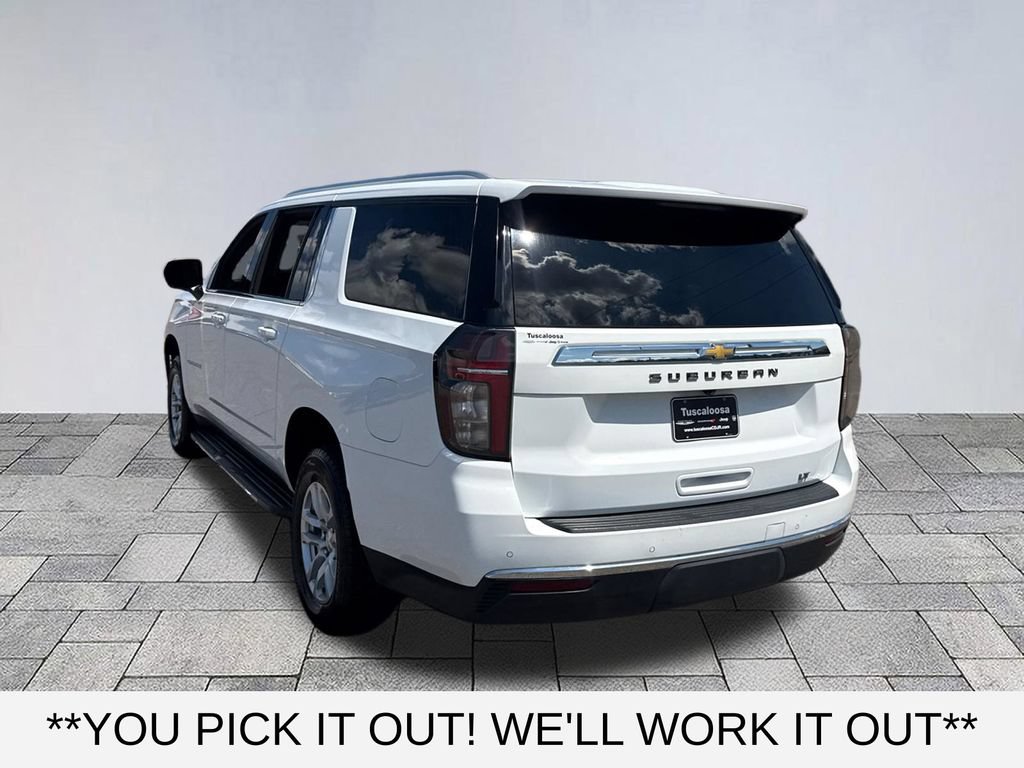 Used 2024 Chevrolet Suburban LT RWD image 5