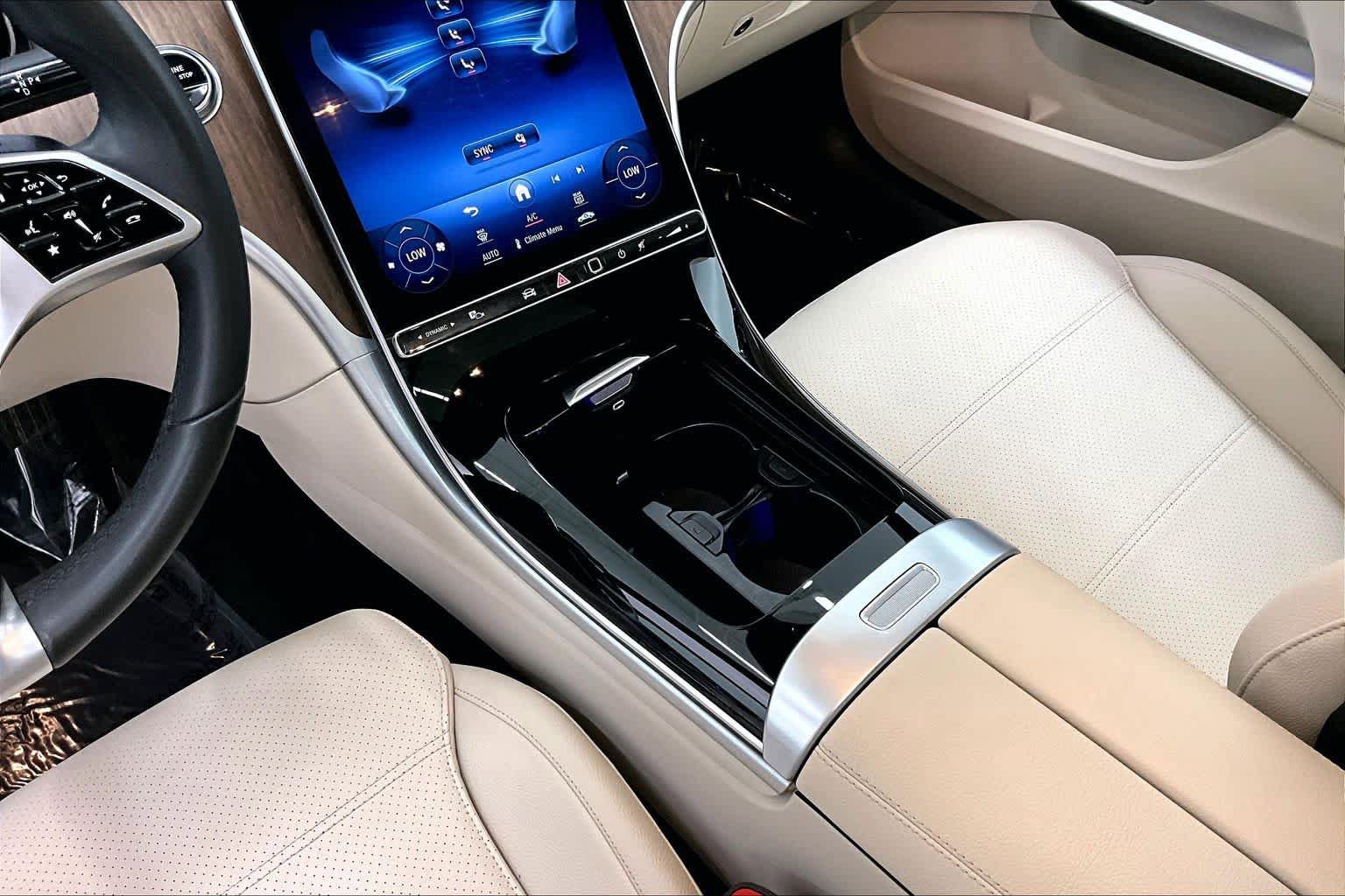 Certified 2024 Mercedes-Benz C 300 Sedan image 17