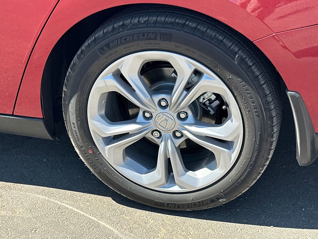 Used 2025 Honda Accord LX image 19