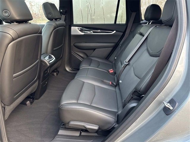 Certified 2024 Cadillac XT6 Premium Luxury w/ Technology Package image 12