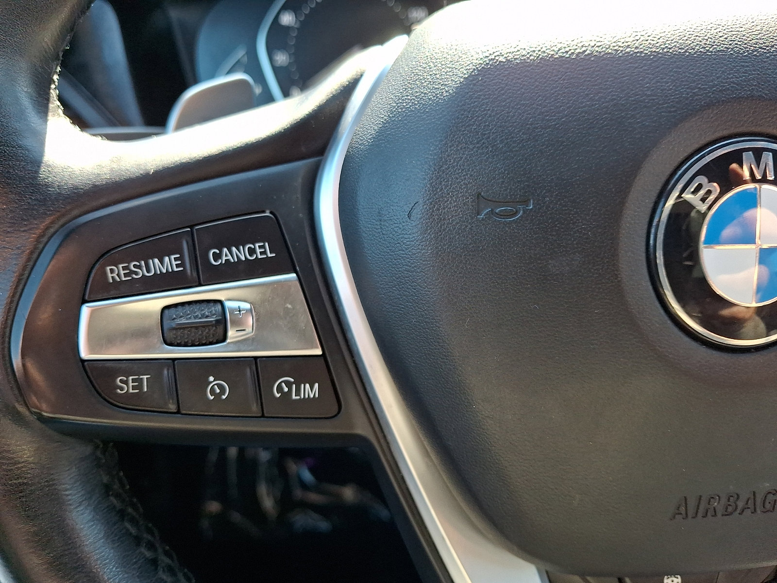 Used 2021 BMW 330i xDrive Sedan w/ Convenience Package AWD/4WD image 21