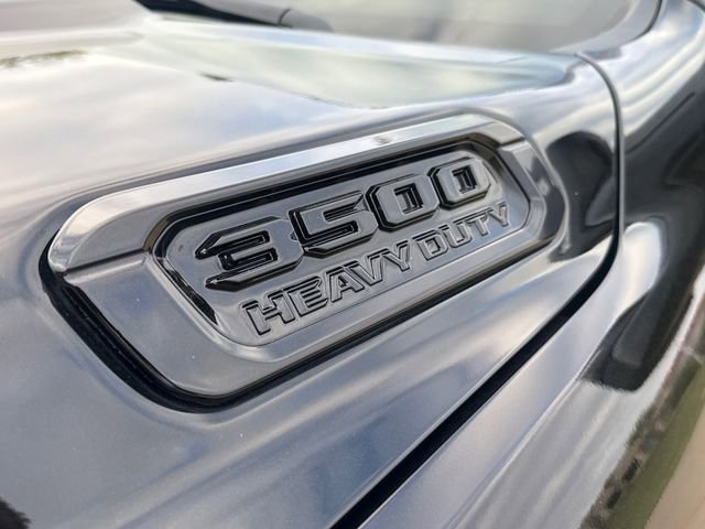 Used 2023 RAM 3500 Limited AWD/4WD image 6