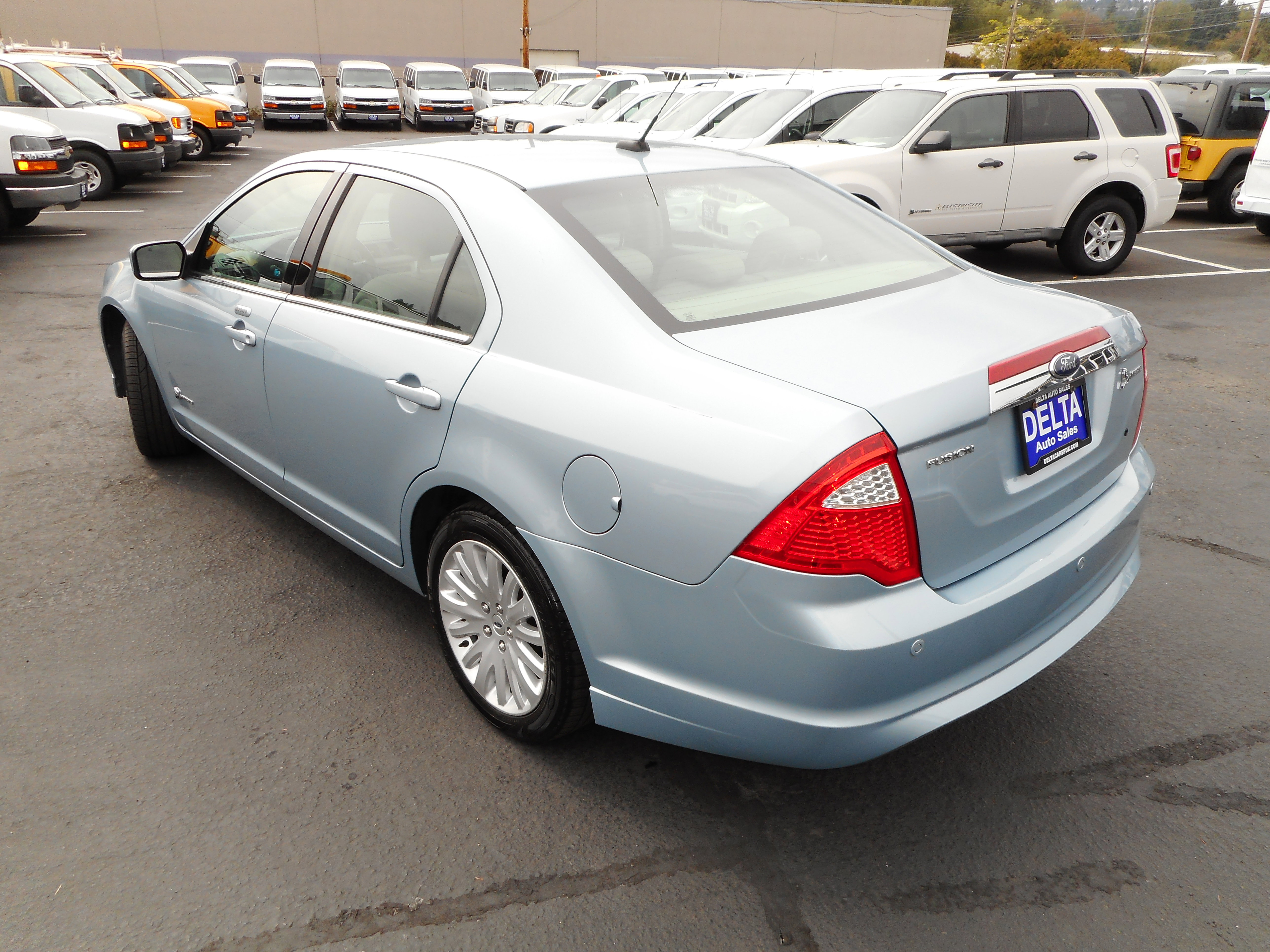 Used 2010 Ford Fusion Hybrid image 10