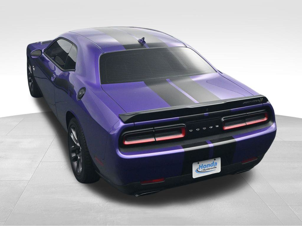 Used 2023 Dodge Challenger R/T Scat Pack RWD image 31