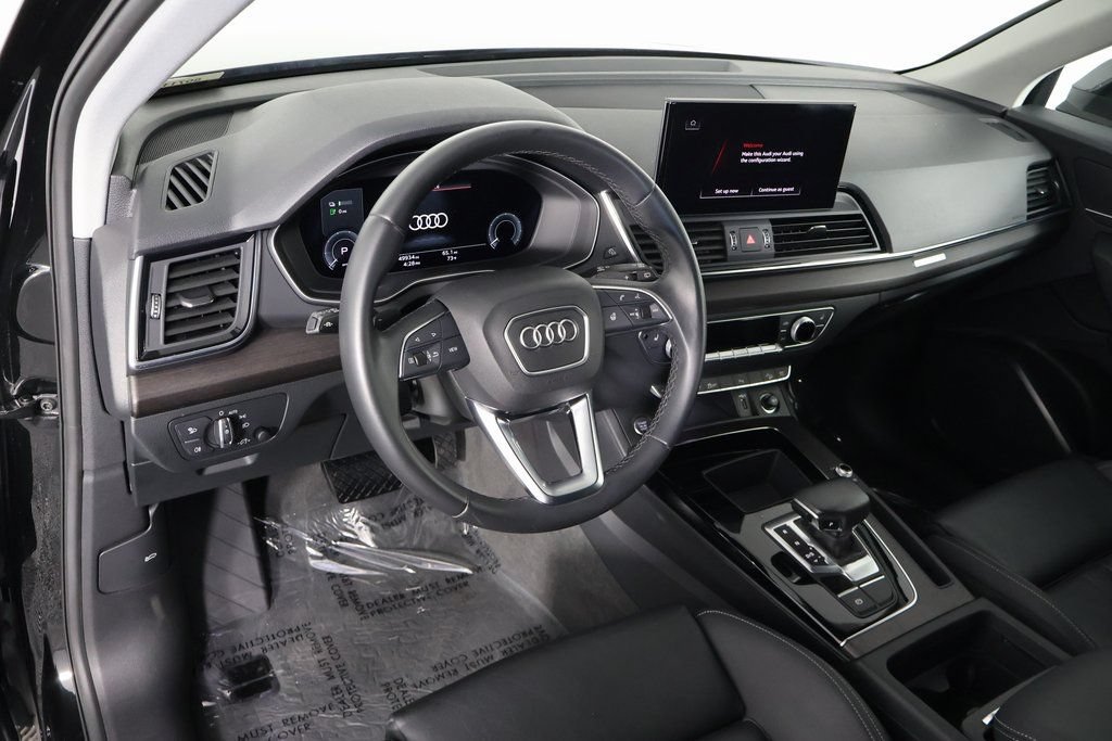 Used 2022 Audi Q5 e Premium w/ Convenience Package AWD/4WD image 7