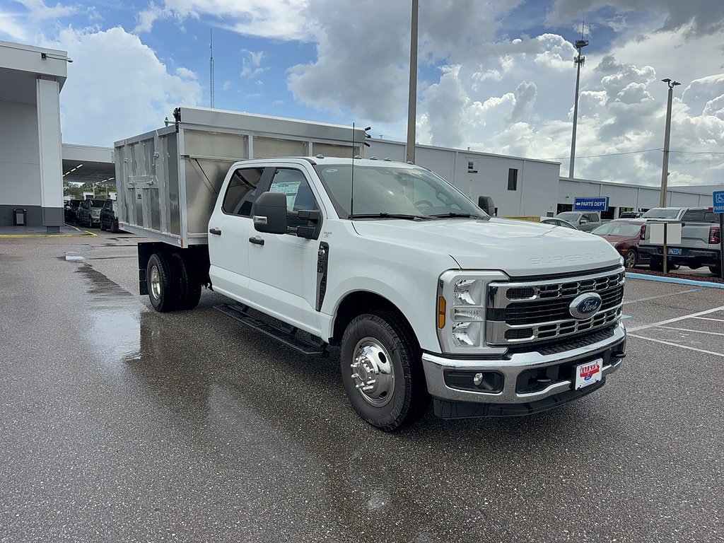 New 2026 Ford F350 XL w/ XL Chrome Package RWD image 4