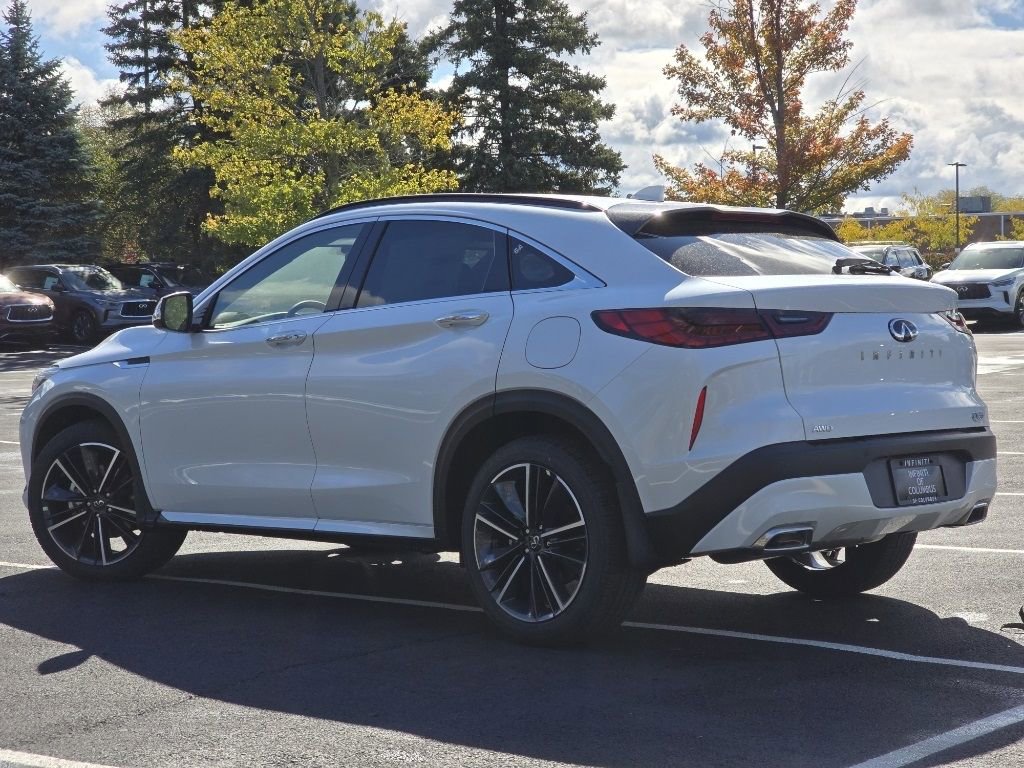 Certified 2025 INFINITI QX55 Luxe w/ Cargo Package image 16