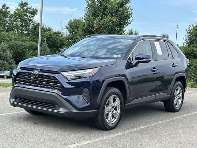 Used 2022 Toyota RAV4 XLE w/ Convenience Package AWD/4WD image 1