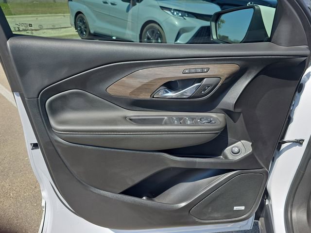 Used 2024 GMC Terrain Denali w/ Denali Premium Package AWD/4WD image 28