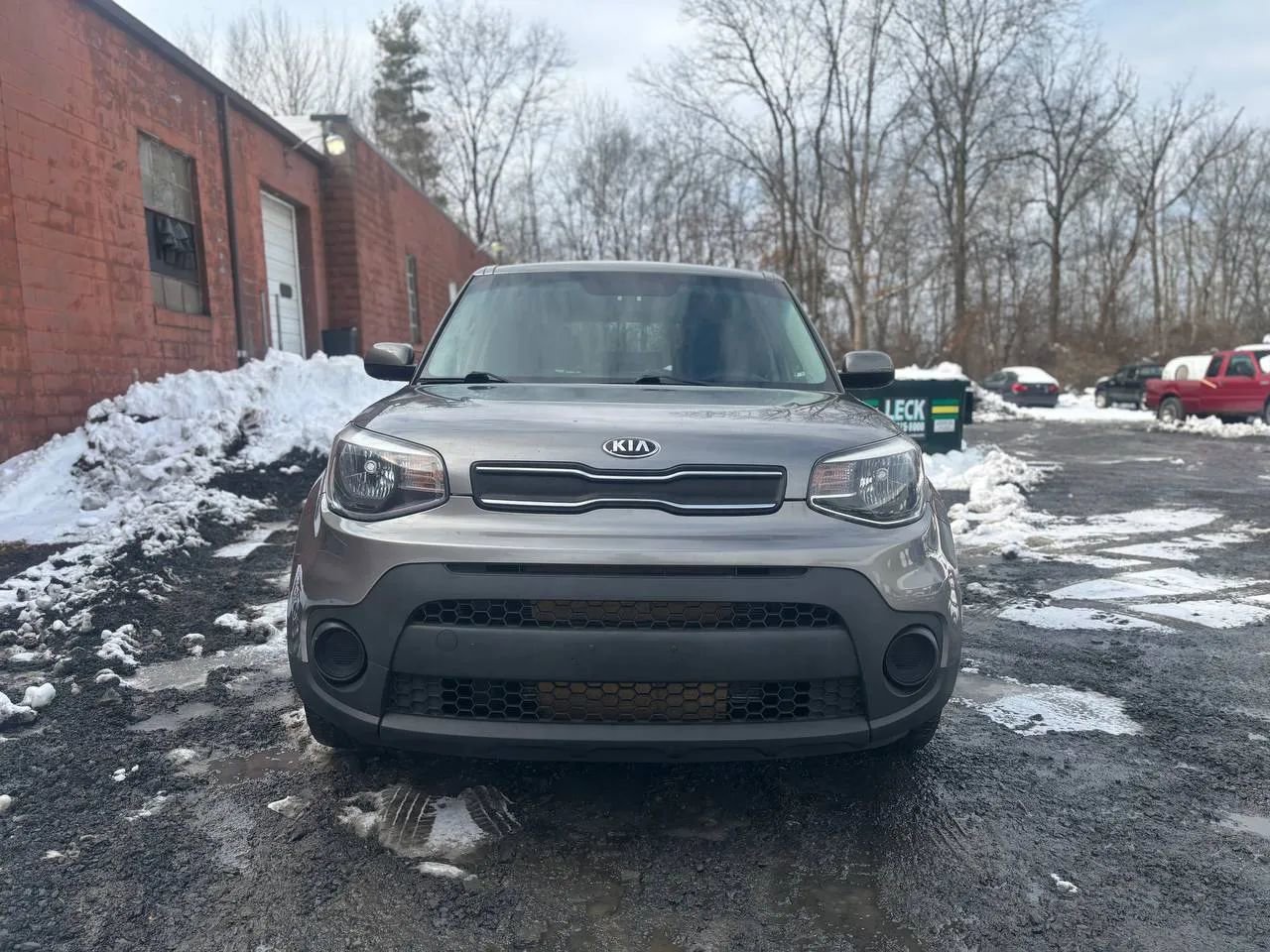 Used 2017 Kia Soul w/ Convenience Package image 2