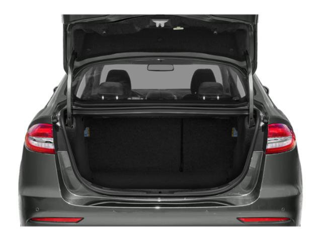 Used 2020 Ford Fusion SE FWD image 11