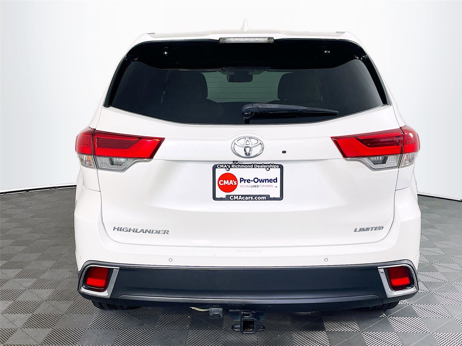 Used 2018 Toyota Highlander Limited FWD image 7