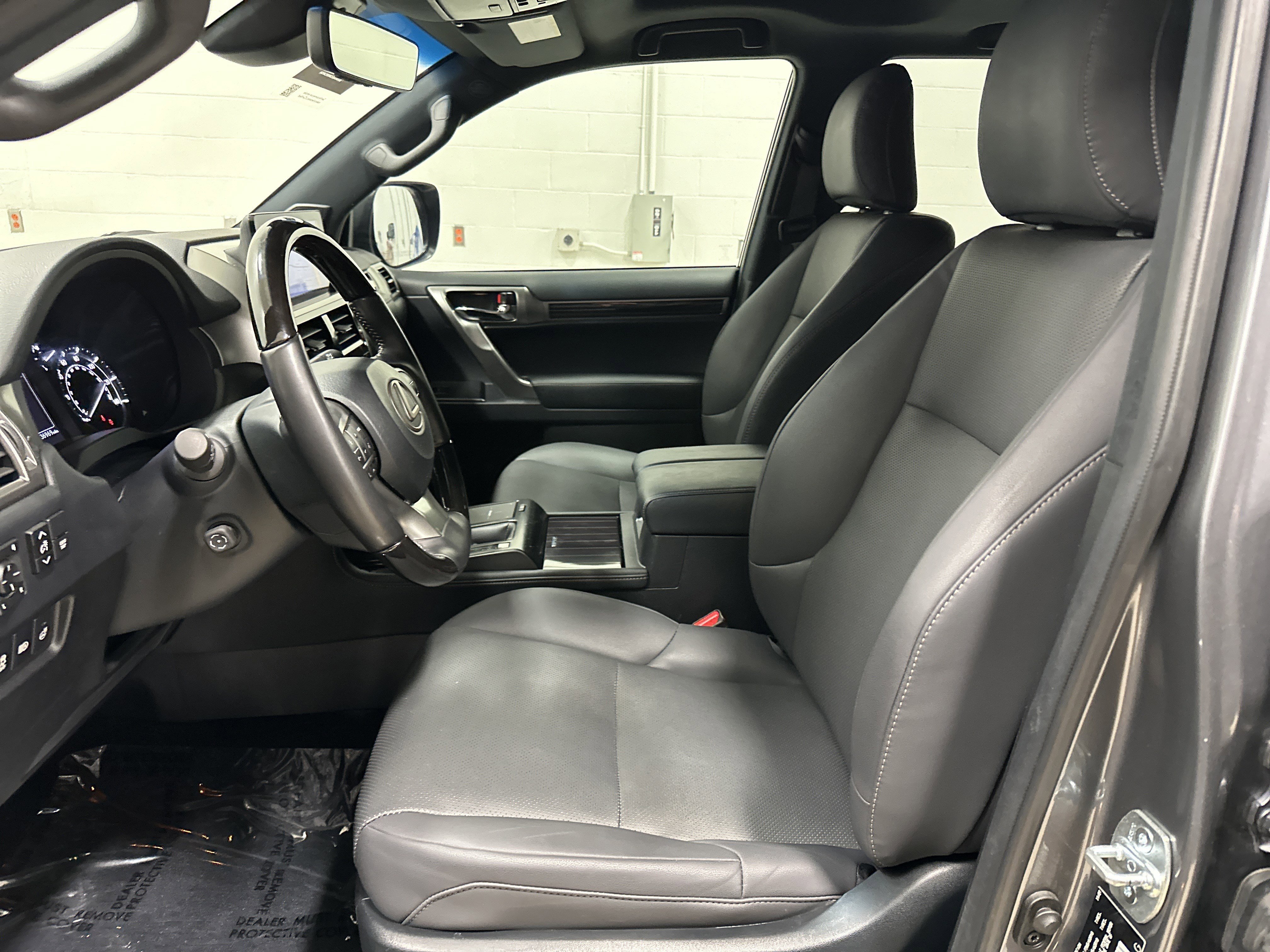 Used 2022 Lexus GX 460 Premium AWD/4WD image 16