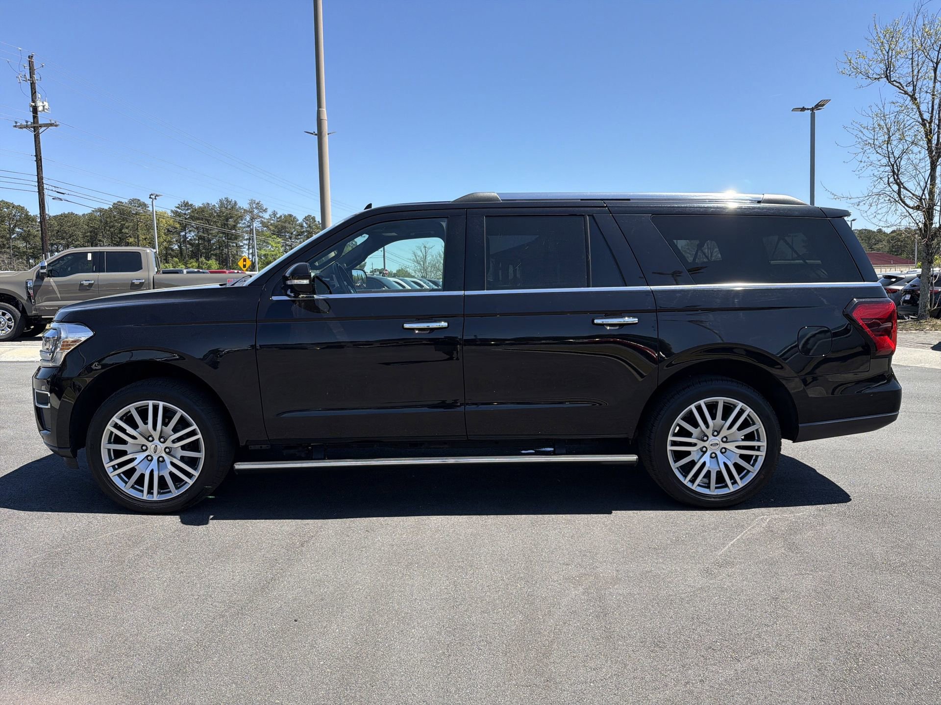 Certified 2024 Ford Expedition Max Limited AWD/4WD image 27