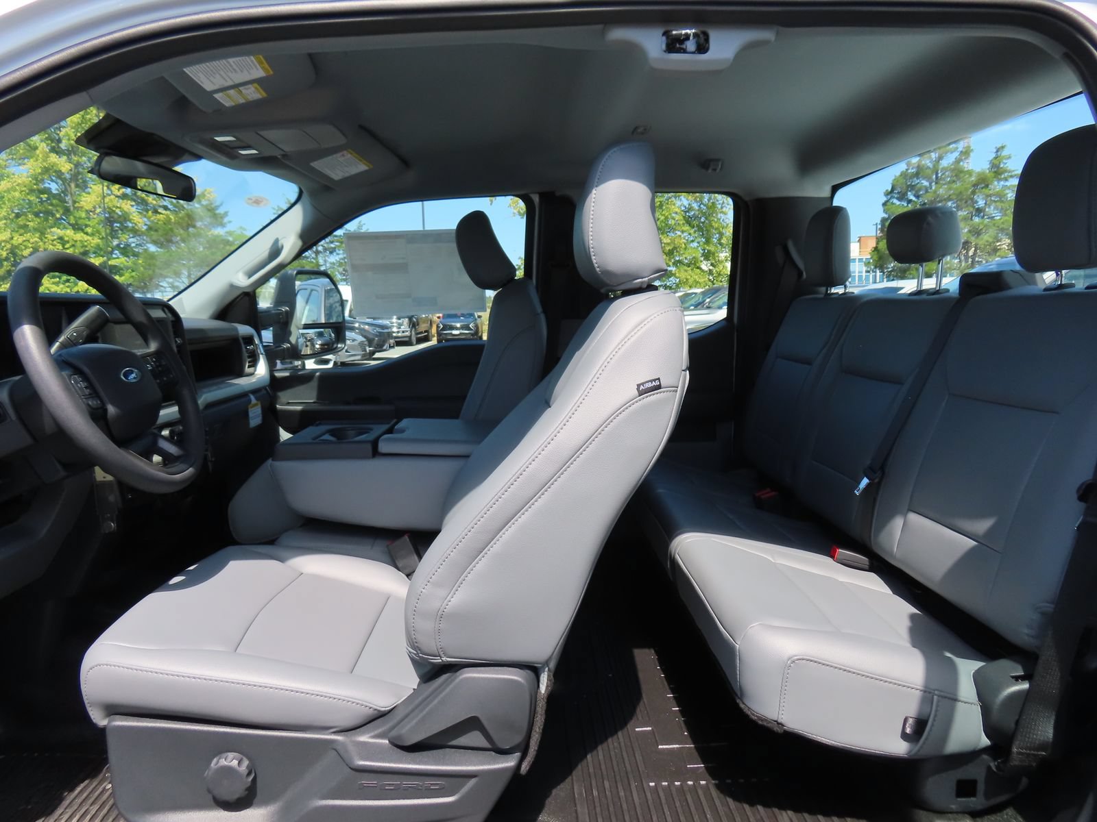 New 2026 Ford F250 XL AWD/4WD image 17