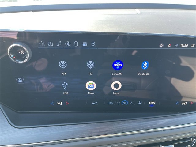 Used 2025 Chevrolet Tahoe LS image 16