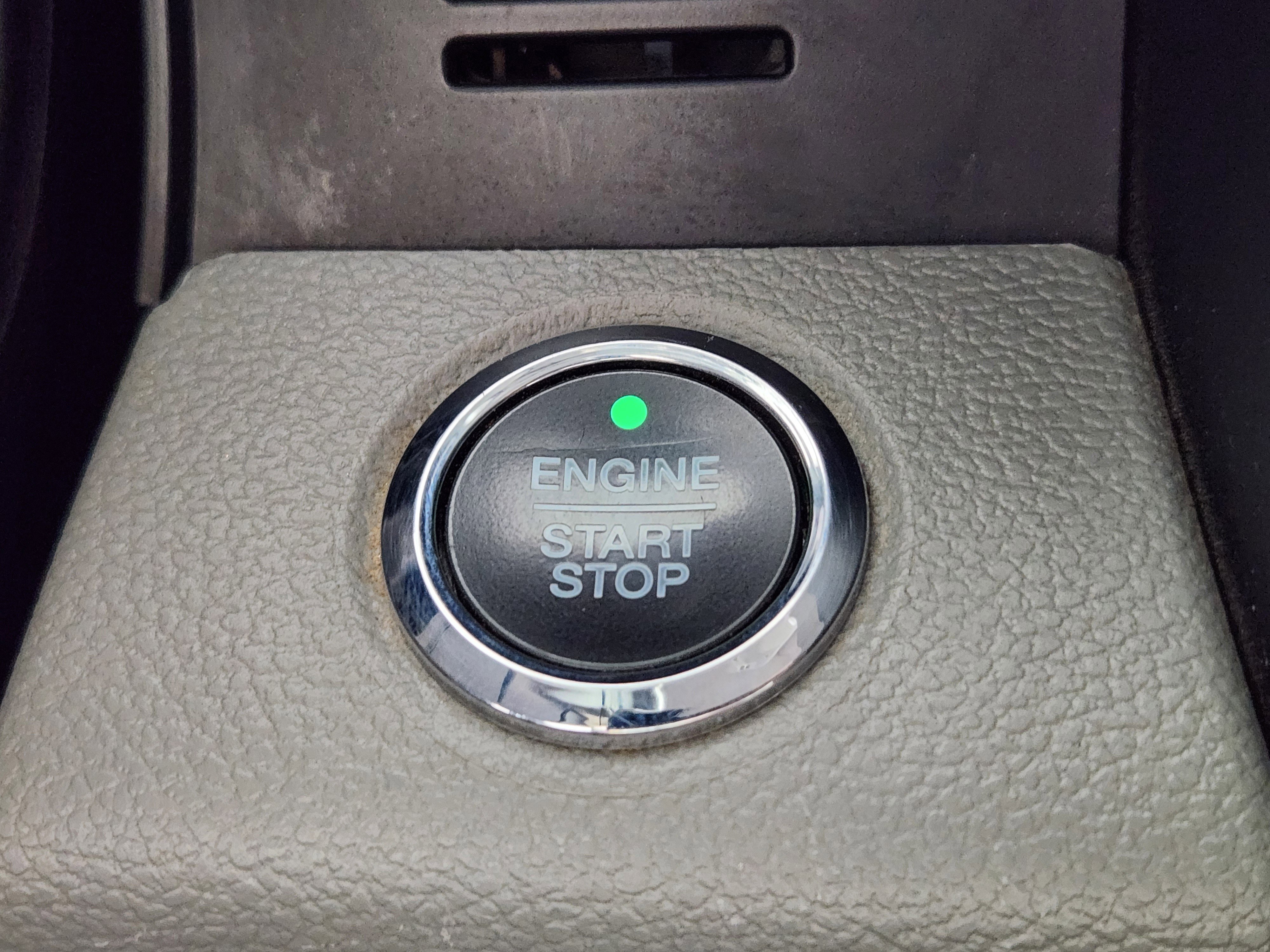 Used 2018 Ford F150 Lariat w/ FX4 Off-Road Package image 26