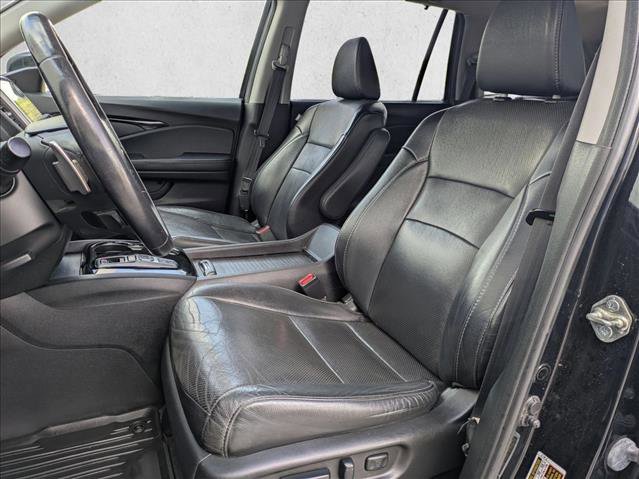 Used 2017 Honda Pilot Elite image 16